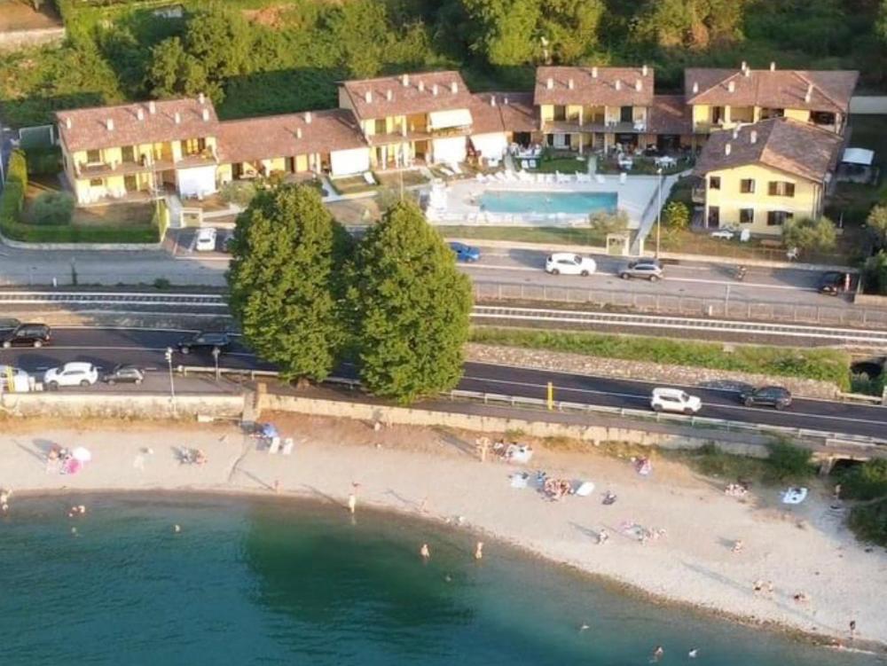 Iseo Lake Apartment スルツァーノ エクステリア 写真