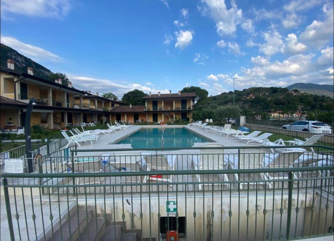 Iseo Lake Apartment スルツァーノ エクステリア 写真